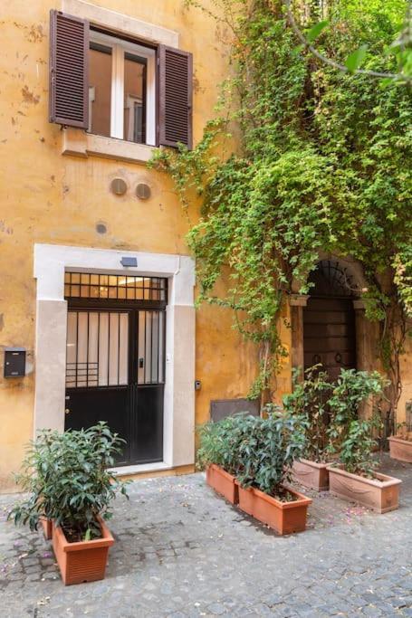 רומא Bottega Augustea Duplex Apartment In Monti מראה חיצוני תמונה